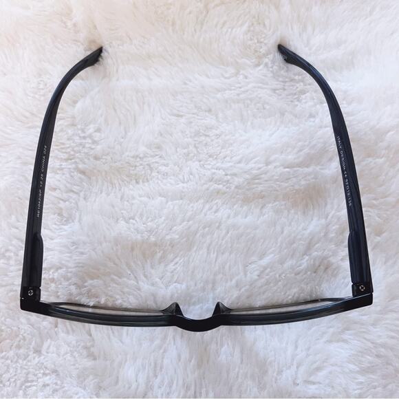 Rory Black & Gray Reader Glasses - Picture 5 of 11